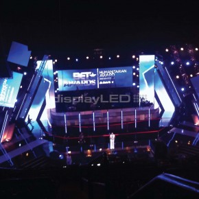 MC7 lights the stage at the BET Awards