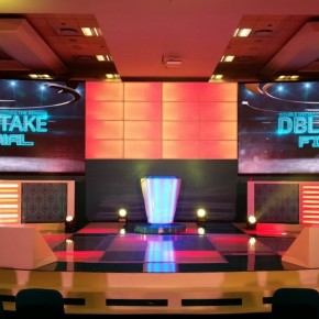 LED screen makes financial sense for the First National Bank roadshow